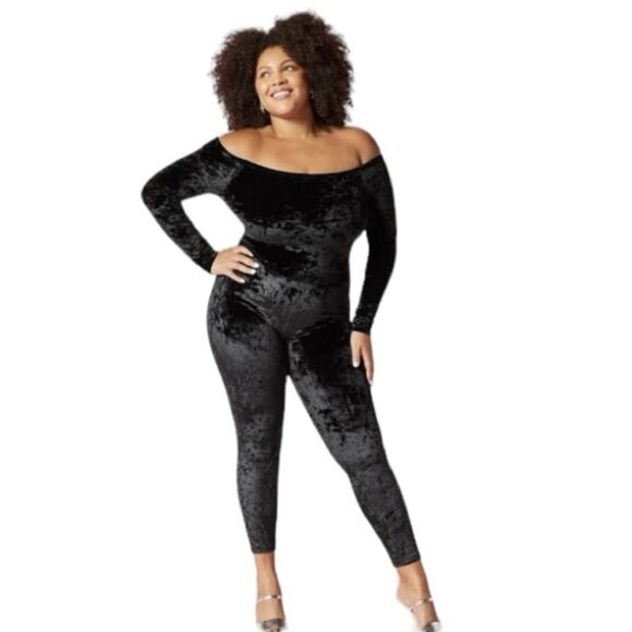 Yitty Fabletics Plusshy Shaping Top 3X in Iconic Black NWT - Picture 4 of 13